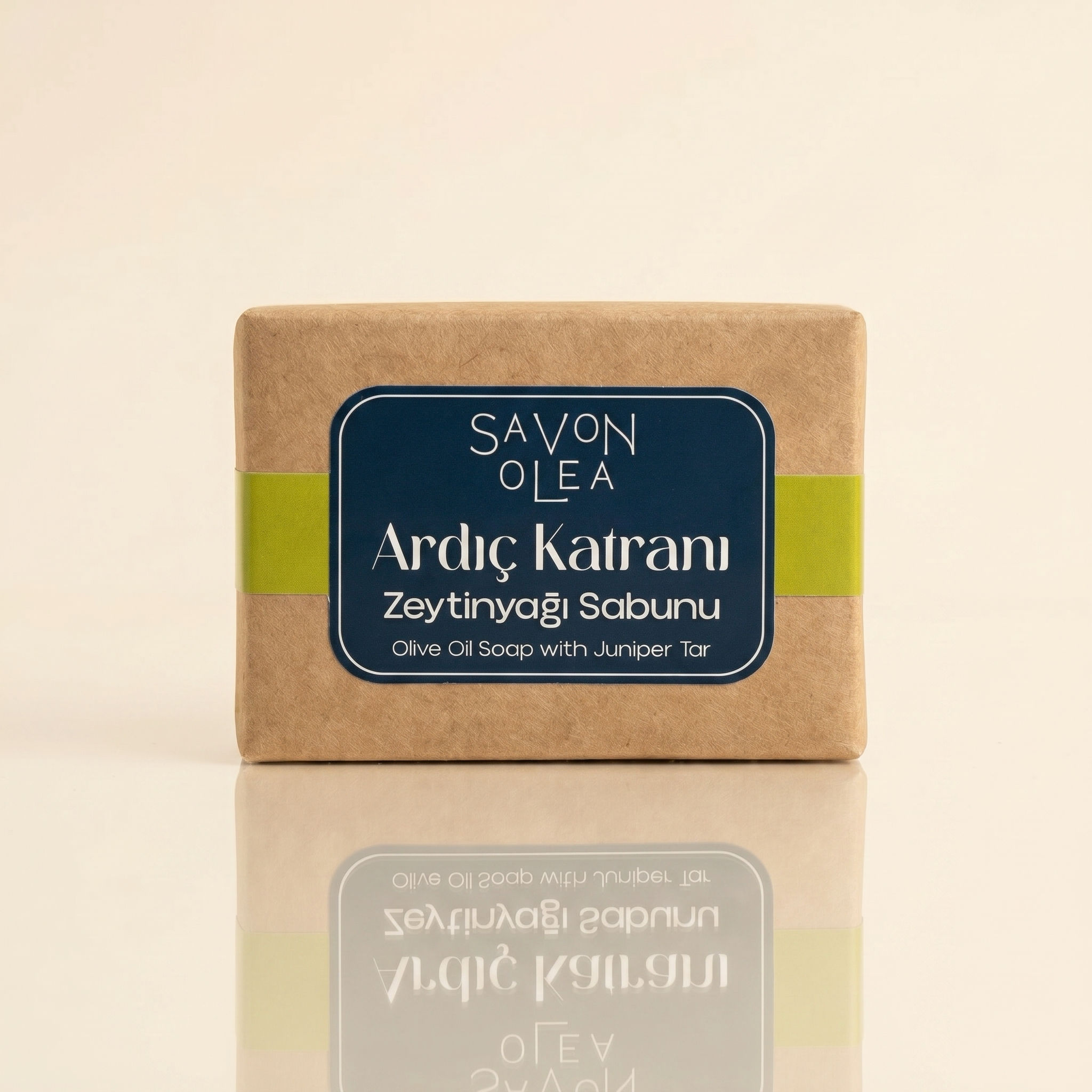 Ürünü_krem_arkaplanda_stüdyo_çekimine_202605051532 (1)